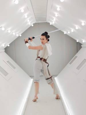 Freya Parker as Rey Skywalker Hentai pt-br 02