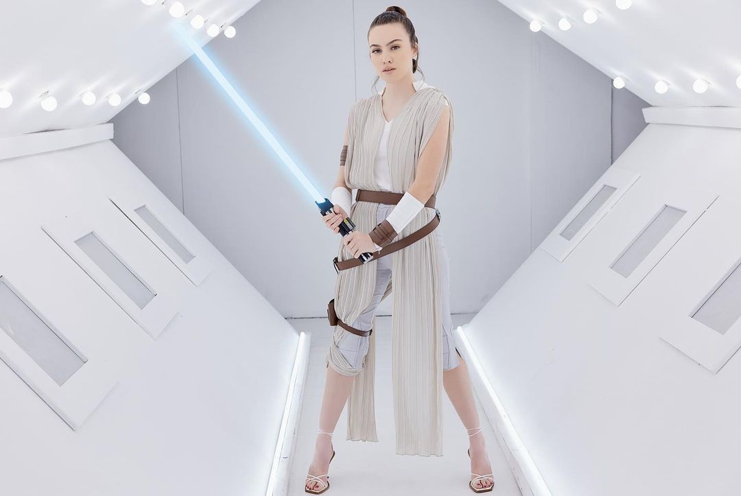 Freya Parker as Rey Skywalker Hentai pt-br 13