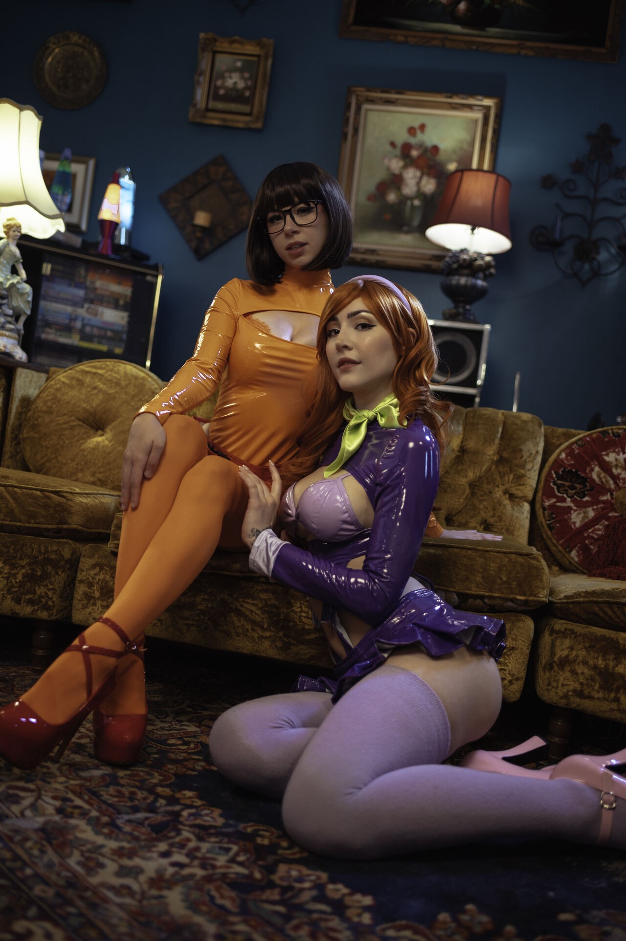 Luxlo & Dessyyc: Daphne & Velma Hentai pt-br 07