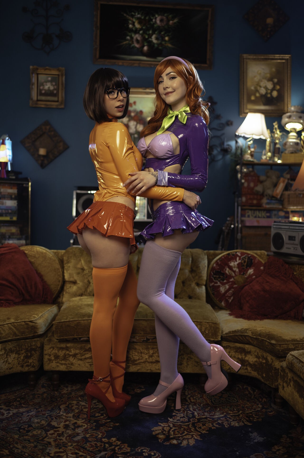 Luxlo & Dessyyc: Daphne & Velma Hentai pt-br 26