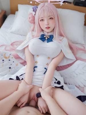 AI Generated: Mika By DyDy_Cos Hentai pt-br 14